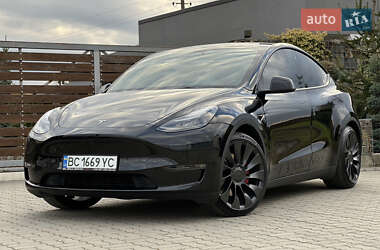 Tesla Model Y 2023 Tesla Model Y 2023