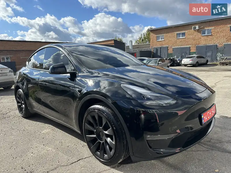 Tesla Model Y 2022