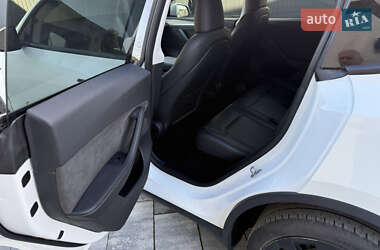 Внедорожник / Кроссовер Tesla Model Y 2023 в 