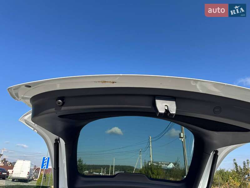 Внедорожник / Кроссовер Tesla Model Y 2022 в Львове фото 32 Внедорожник / Кроссовер Tesla Model Y 2022 в Львове