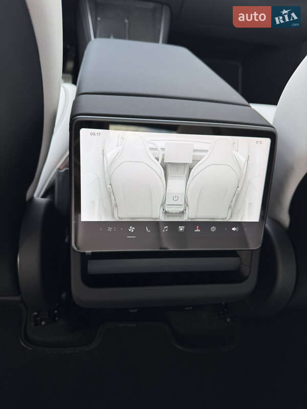 Внедорожник / Кроссовер Tesla Model Y 2025 в Ровно фото 15 Внедорожник / Кроссовер Tesla Model Y 2025 в Ровно