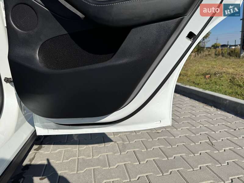 Внедорожник / Кроссовер Tesla Model Y 2022 в Львове фото 52 Внедорожник / Кроссовер Tesla Model Y 2022 в Львове