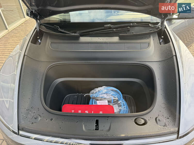 Внедорожник / Кроссовер Tesla Model Y 2025 в Ровно фото 21 Внедорожник / Кроссовер Tesla Model Y 2025 в Ровно