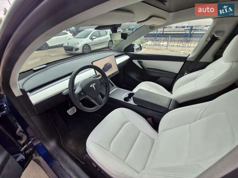 Позашляховик / Кросовер Tesla Model Y 2022 в Києві