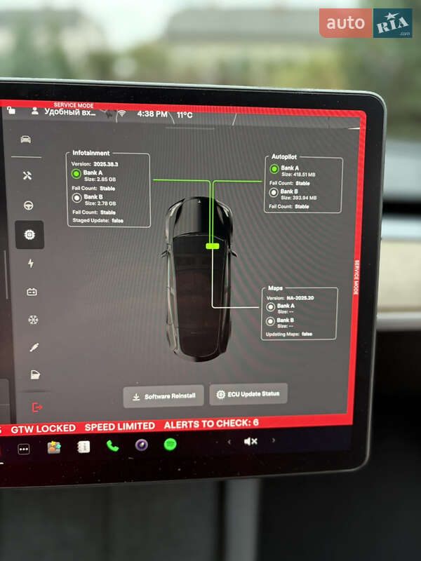 Позашляховик / Кросовер Tesla Model Y 2023 в Новояворівську
