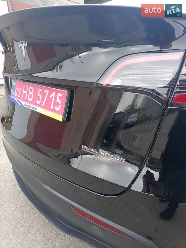 Внедорожник / Кроссовер Tesla Model Y 2024 в Тернополе