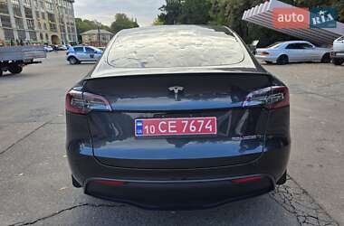 Внедорожник / Кроссовер Tesla Model Y 2024 в 