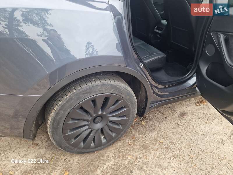 Внедорожник / Кроссовер Tesla Model Y 2021 в Черкассах