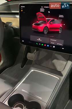 Внедорожник / Кроссовер Tesla Model Y 2023 в 