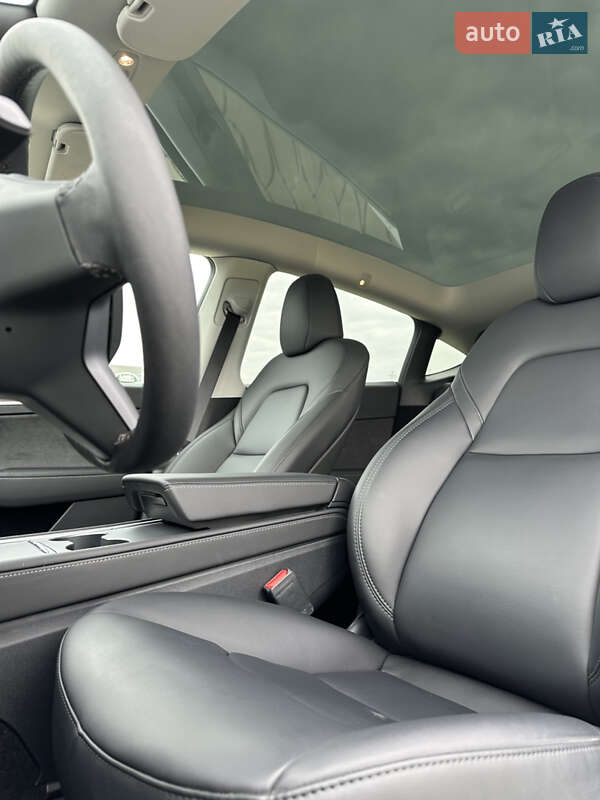 Внедорожник / Кроссовер Tesla Model Y 2024 в Львове фото 21 Внедорожник / Кроссовер Tesla Model Y 2024 в Львове