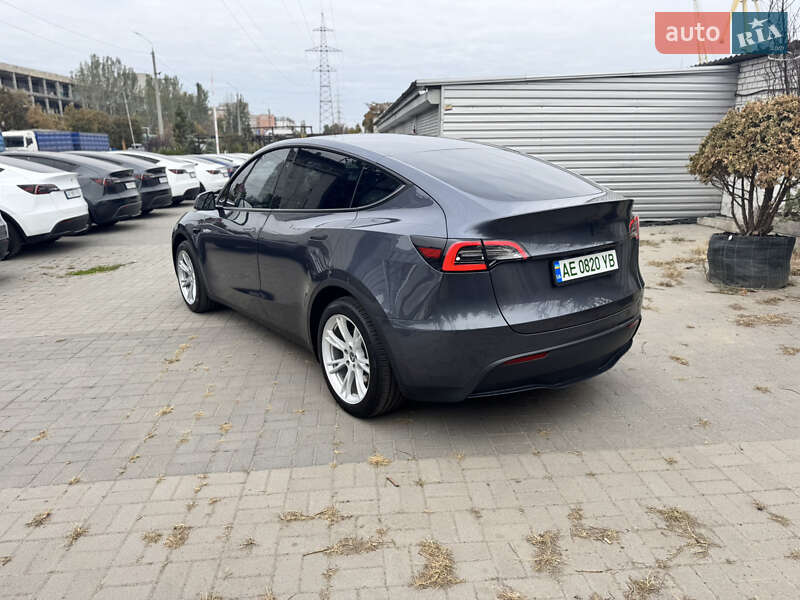 Позашляховик / Кросовер Tesla Model Y 2023 в Дніпрі фото 8 Позашляховик / Кросовер Tesla Model Y 2023 в Дніпрі