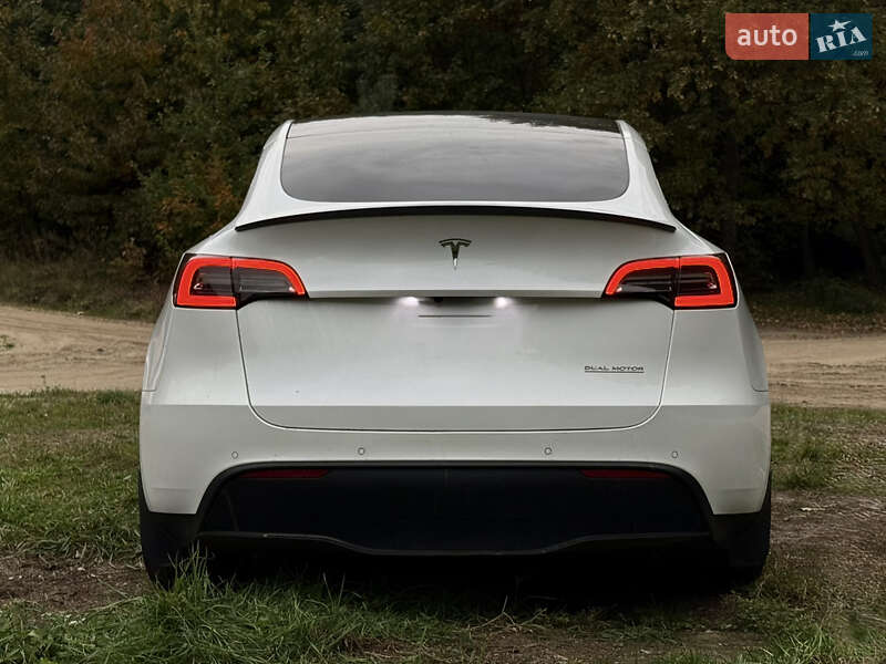 Позашляховик / Кросовер Tesla Model Y 2022 в Городку фото 8 Позашляховик / Кросовер Tesla Model Y 2022 в Городку