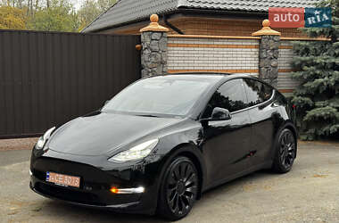 Внедорожник / Кроссовер Tesla Model Y 2023 в 