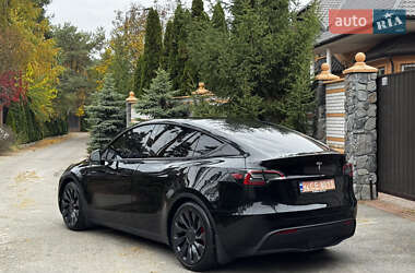 Внедорожник / Кроссовер Tesla Model Y 2023 в 