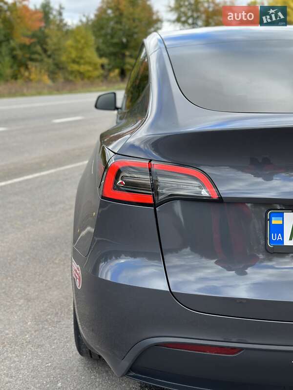 Внедорожник / Кроссовер Tesla Model Y 2023 в Виннице