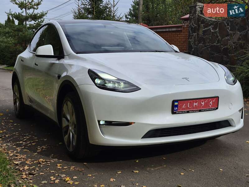 Позашляховик / Кросовер Tesla Model Y 2023 в Львові фото 2 Позашляховик / Кросовер Tesla Model Y 2023 в Львові