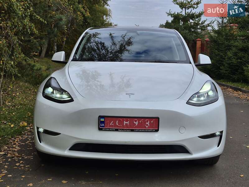 Позашляховик / Кросовер Tesla Model Y 2023 в Львові фото 9 Позашляховик / Кросовер Tesla Model Y 2023 в Львові