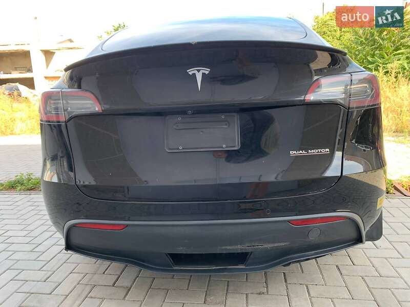 Позашляховик / Кросовер Tesla Model Y 2021 в Одесі