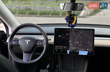 Внедорожник / Кроссовер Tesla Model Y 2021 в 