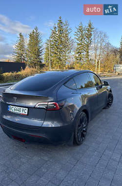 Внедорожник / Кроссовер Tesla Model Y 2022 в 