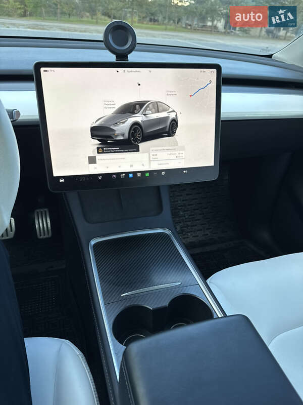Позашляховик / Кросовер Tesla Model Y 2022 в Львові