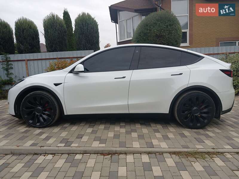 Внедорожник / Кроссовер Tesla Model Y 2021 в Полтаве фото 7 Внедорожник / Кроссовер Tesla Model Y 2021 в Полтаве