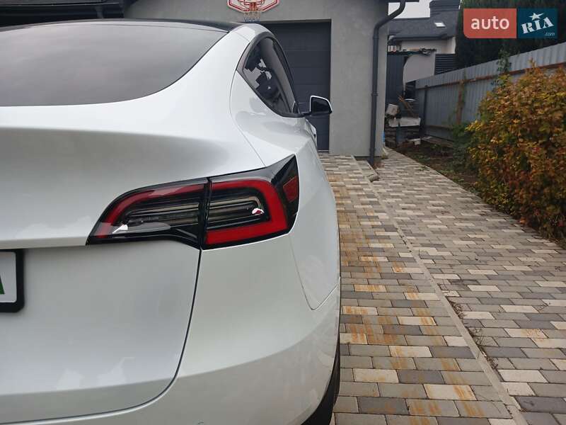Внедорожник / Кроссовер Tesla Model Y 2021 в Полтаве фото 8 Внедорожник / Кроссовер Tesla Model Y 2021 в Полтаве
