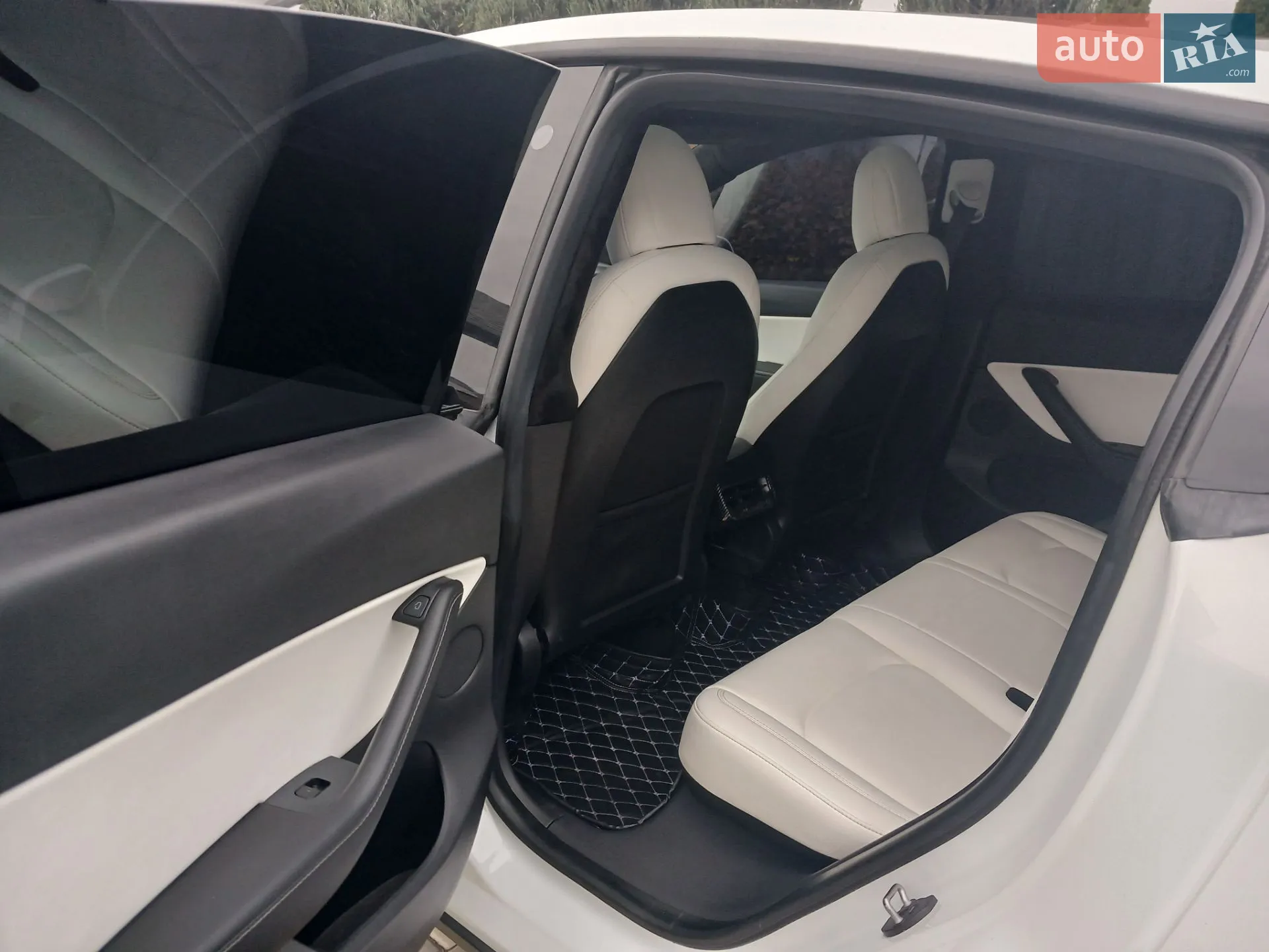 2021 Tesla Model Y - мініатюра 22