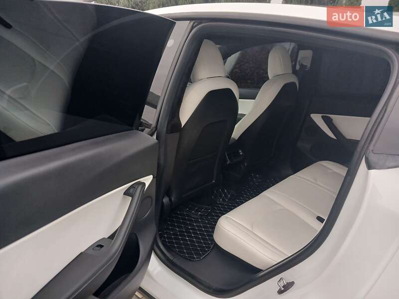 Внедорожник / Кроссовер Tesla Model Y 2021 в Полтаве фото 22 Внедорожник / Кроссовер Tesla Model Y 2021 в Полтаве