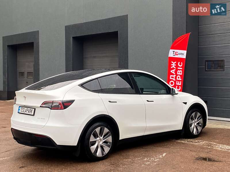 Позашляховик / Кросовер Tesla Model Y 2022 в Києві фото 10 Позашляховик / Кросовер Tesla Model Y 2022 в Києві
