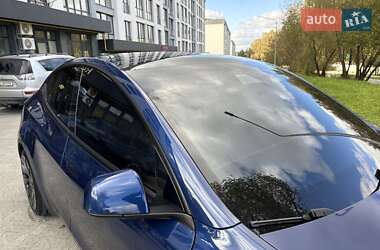 Позашляховик / Кросовер Tesla Model Y 2021 в 