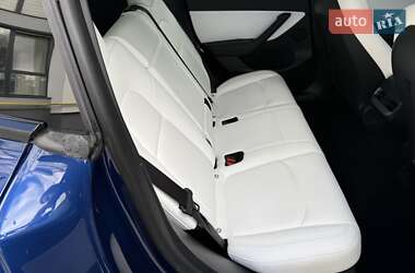 Позашляховик / Кросовер Tesla Model Y 2021 в 