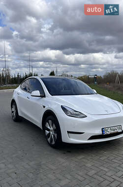 Tesla Model Y 2022 Tesla Model Y 2022