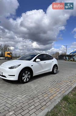 Позашляховик / Кросовер Tesla Model Y 2022 в 