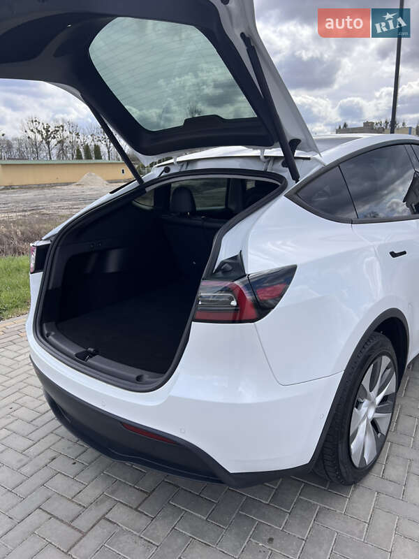 Внедорожник / Кроссовер Tesla Model Y 2022 в Сокале фото 17 Внедорожник / Кроссовер Tesla Model Y 2022 в Сокале