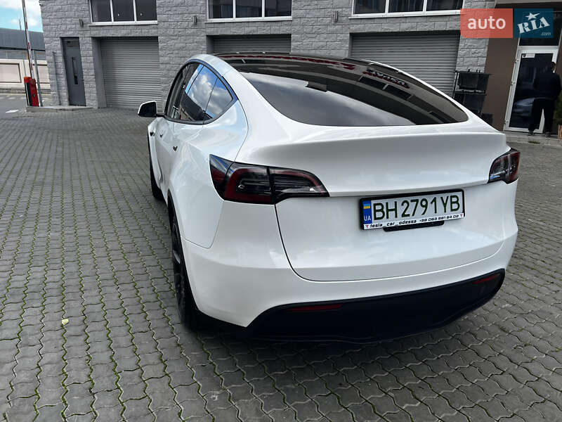 Внедорожник / Кроссовер Tesla Model Y 2023 в Одессе