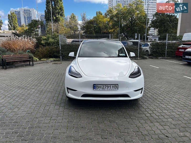 Внедорожник / Кроссовер Tesla Model Y 2023 в Одессе