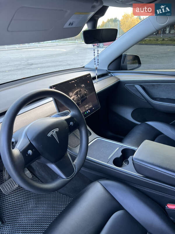 Внедорожник / Кроссовер Tesla Model Y 2023 в Львове фото 27 Внедорожник / Кроссовер Tesla Model Y 2023 в Львове