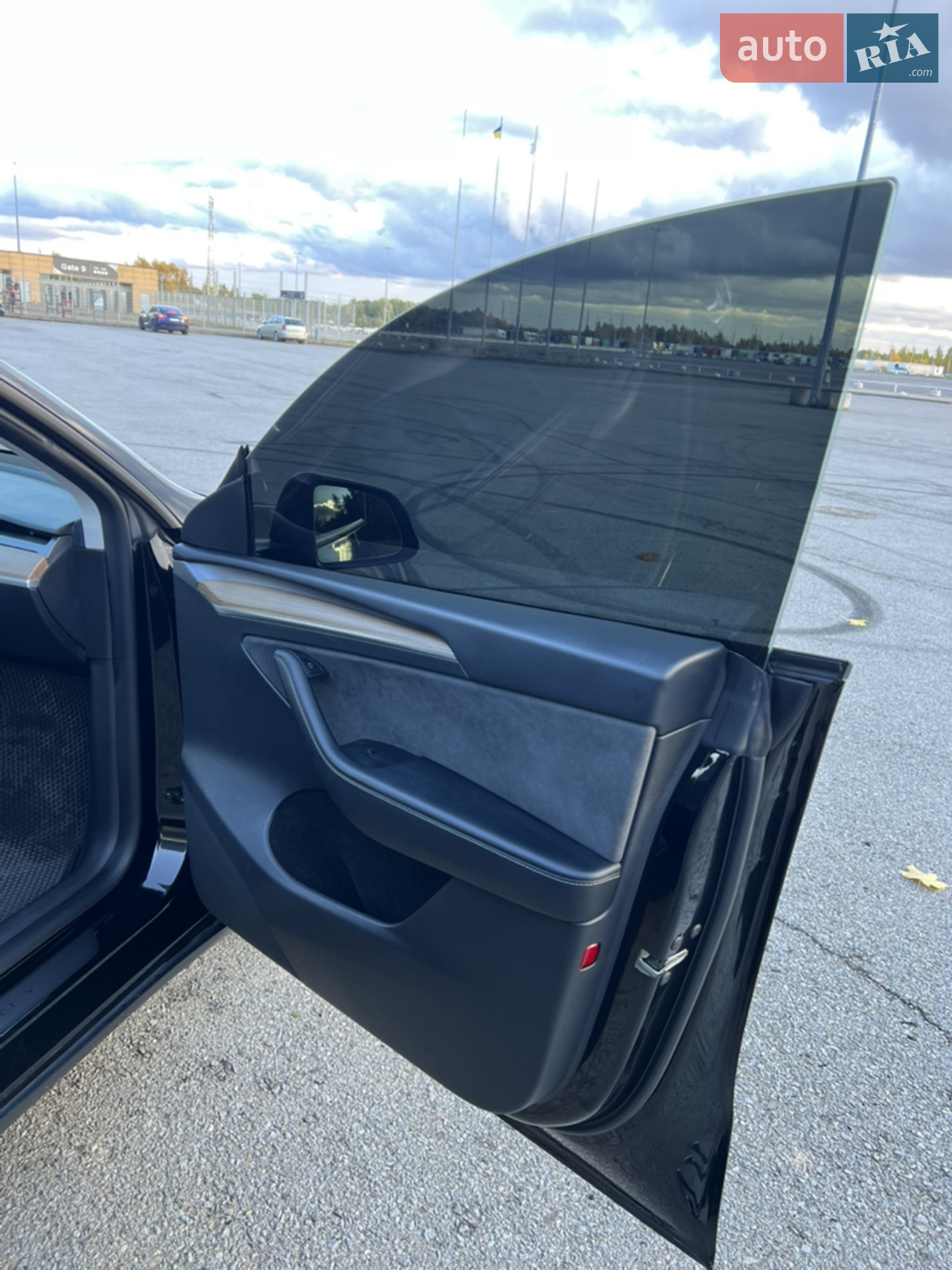 2023 Tesla Model Y - мініатюра 38