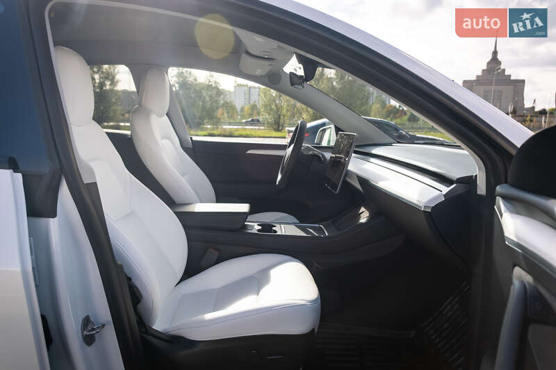 Внедорожник / Кроссовер Tesla Model Y 2022 в Киеве фото 16 Внедорожник / Кроссовер Tesla Model Y 2022 в Киеве
