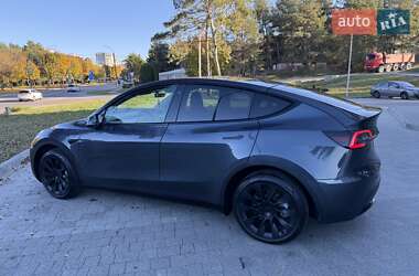 Внедорожник / Кроссовер Tesla Model Y 2022 в 