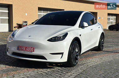 Tesla Model Y 2020