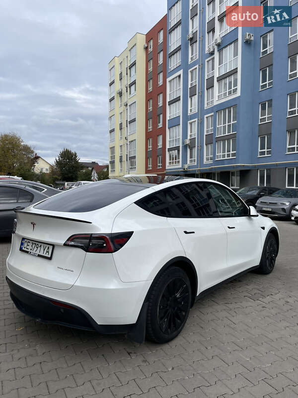 Внедорожник / Кроссовер Tesla Model Y 2021 в Черновцах