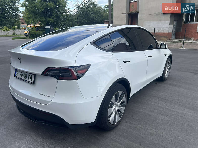 Позашляховик / Кросовер Tesla Model Y 2021 в Києві фото 5 Позашляховик / Кросовер Tesla Model Y 2021 в Києві