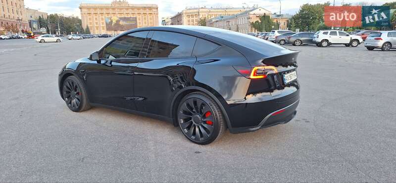 Позашляховик / Кросовер Tesla Model Y 2023 в Харкові фото 9 Позашляховик / Кросовер Tesla Model Y 2023 в Харкові
