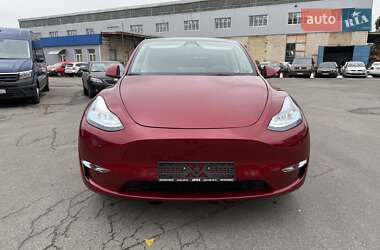Внедорожник / Кроссовер Tesla Model Y 2024 в 