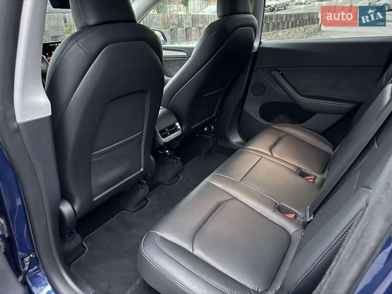 Позашляховик / Кросовер Tesla Model Y 2023 в Вінниці фото 15 Позашляховик / Кросовер Tesla Model Y 2023 в Вінниці