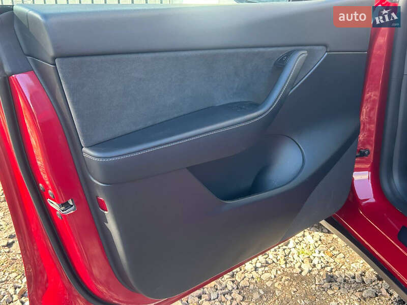 Внедорожник / Кроссовер Tesla Model Y 2022 в Валках фото 14 Внедорожник / Кроссовер Tesla Model Y 2022 в Валках
