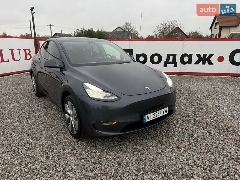 Позашляховик / Кросовер Tesla Model Y 2023 в Переяславі фото 2 Позашляховик / Кросовер Tesla Model Y 2023 в Переяславі