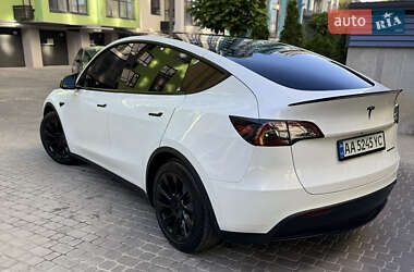 Внедорожник / Кроссовер Tesla Model Y 2021 в 